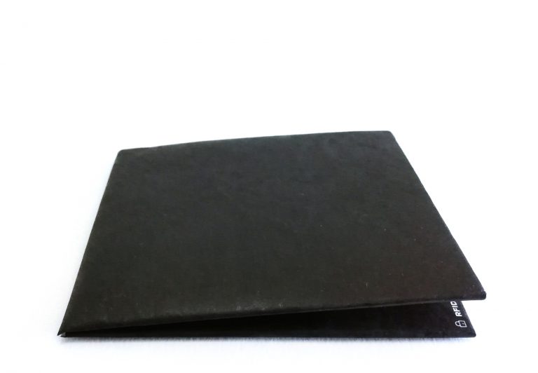 Black Tyvek® Slim Wallet W/RFID